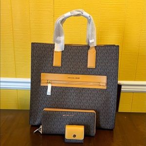 Michael Kors Kenly Tote, Wallet and AirPod Case NWT Marigold/Signature